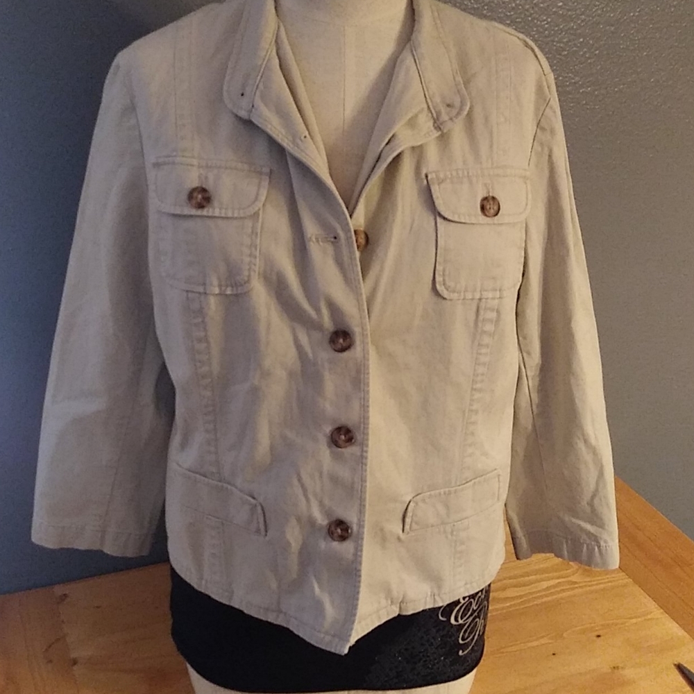 Covington womens safari style jacket